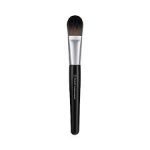 [STUDIO17] Foundation Brush 823
